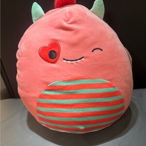Squishmallows Willett NWT 12 in Pink Heart Monster w/ Stripes & Heart
Eye